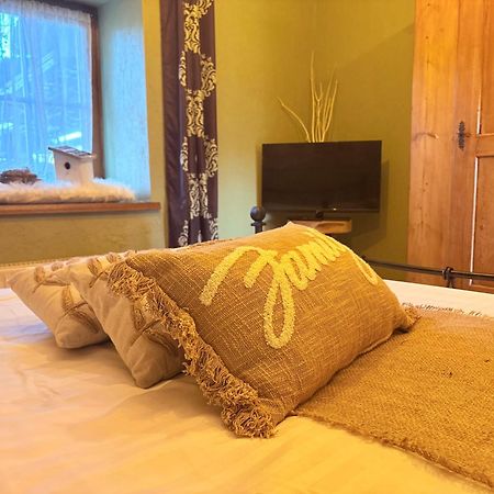 Comme A La Ferme Bed & Breakfast Дюрби Екстериор снимка