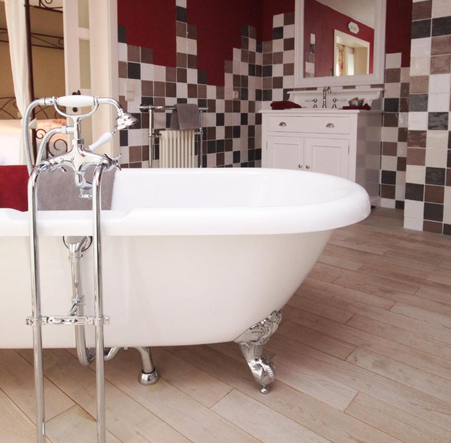 Comme A La Ferme Bed & Breakfast Дюрби Екстериор снимка