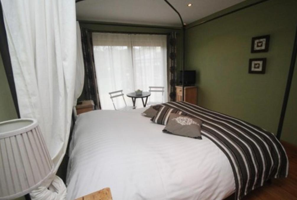 Comme A La Ferme Bed & Breakfast Дюрби Екстериор снимка