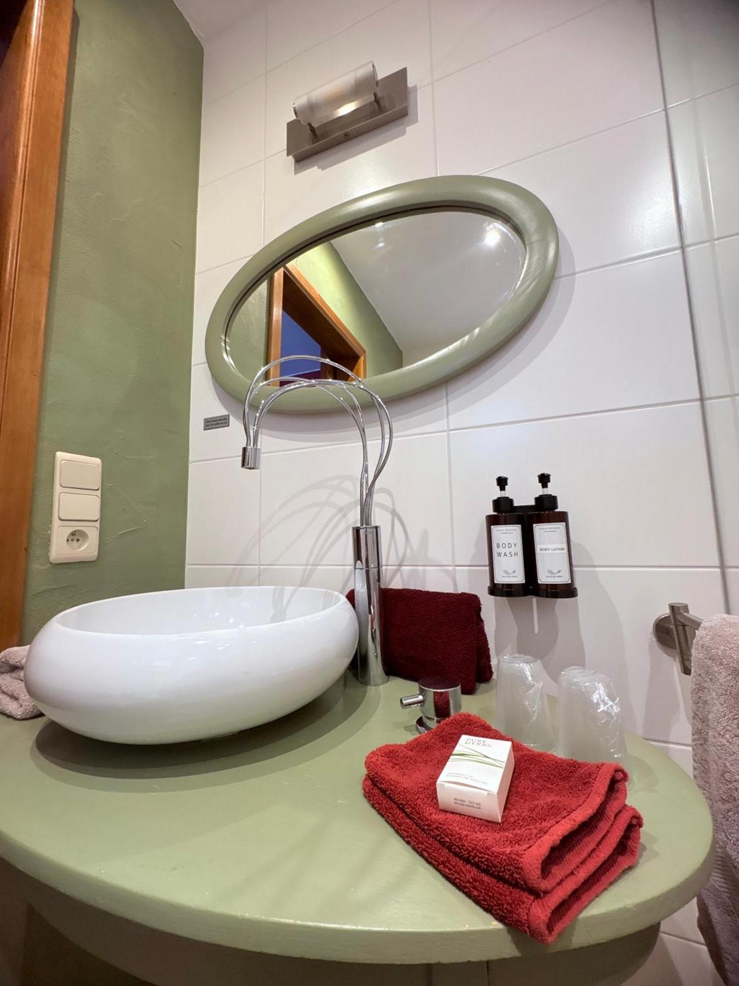 Comme A La Ferme Bed & Breakfast Дюрби Екстериор снимка
