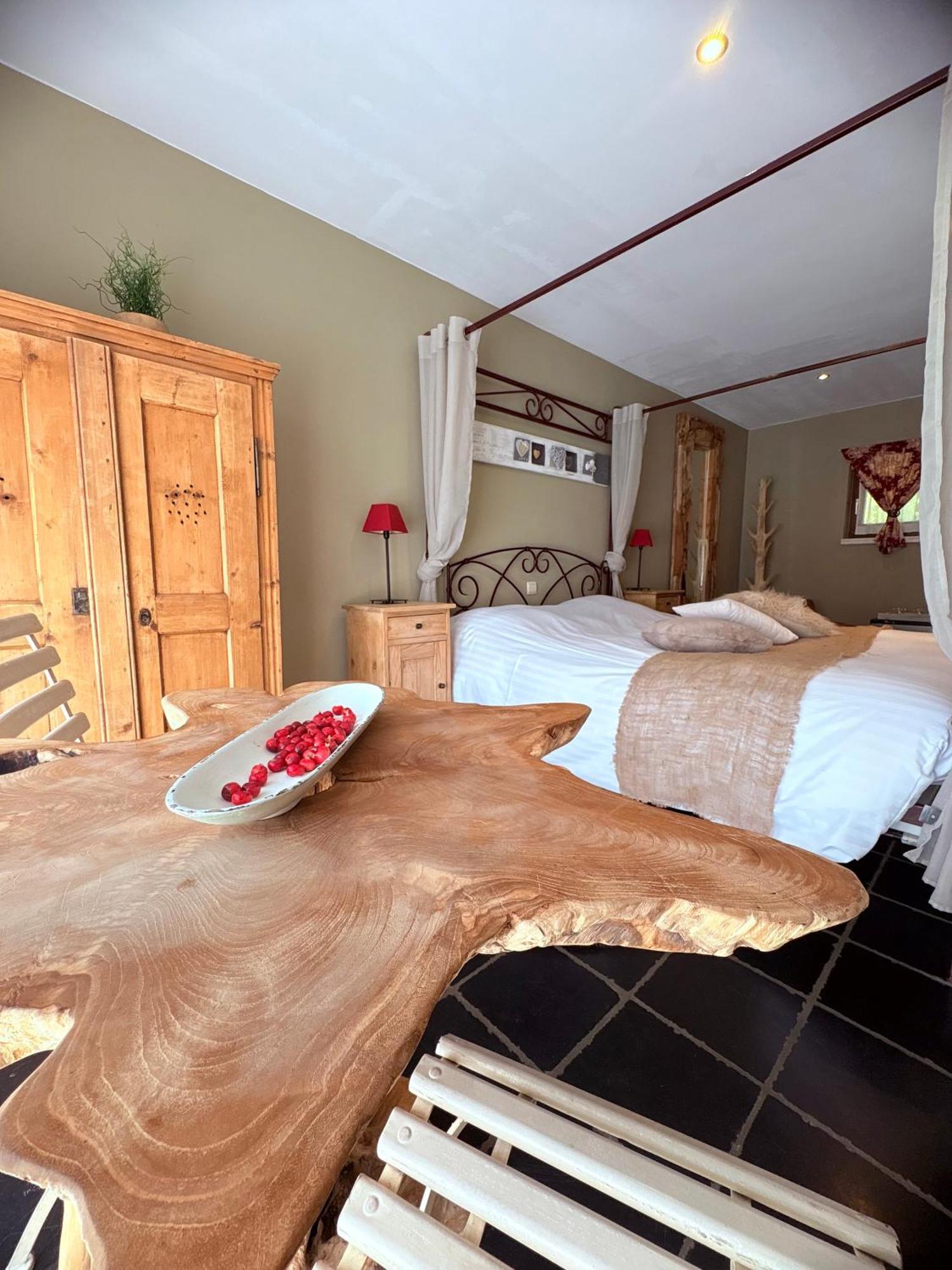 Comme A La Ferme Bed & Breakfast Дюрби Екстериор снимка