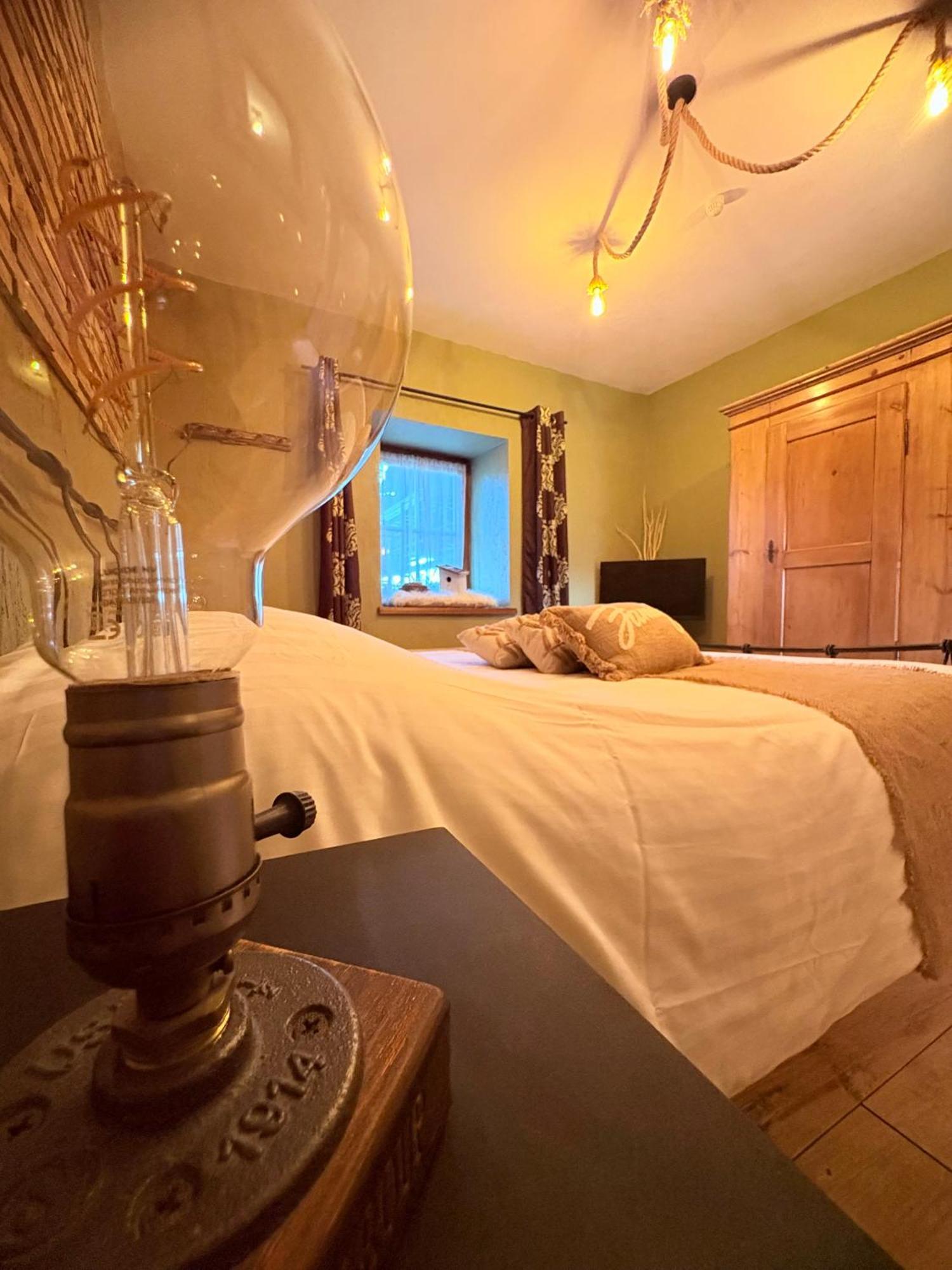 Comme A La Ferme Bed & Breakfast Дюрби Екстериор снимка