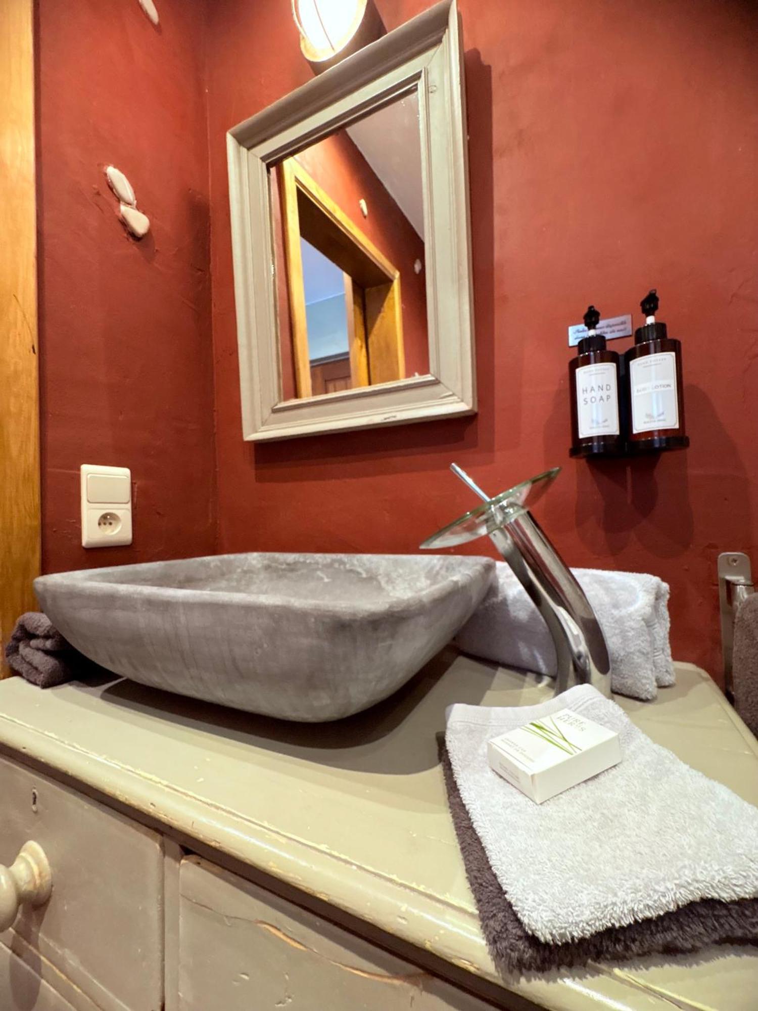 Comme A La Ferme Bed & Breakfast Дюрби Екстериор снимка